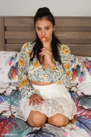 Эротика в исполнении Вайолет Старр в обнаженном виде. Фото 2