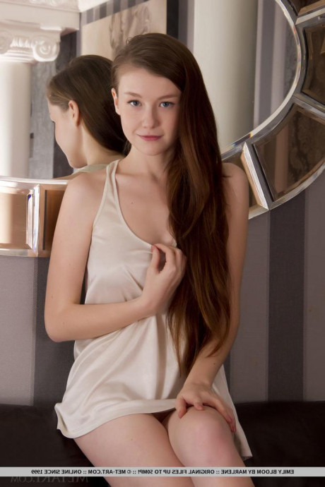 Эмили Блум картинка 56